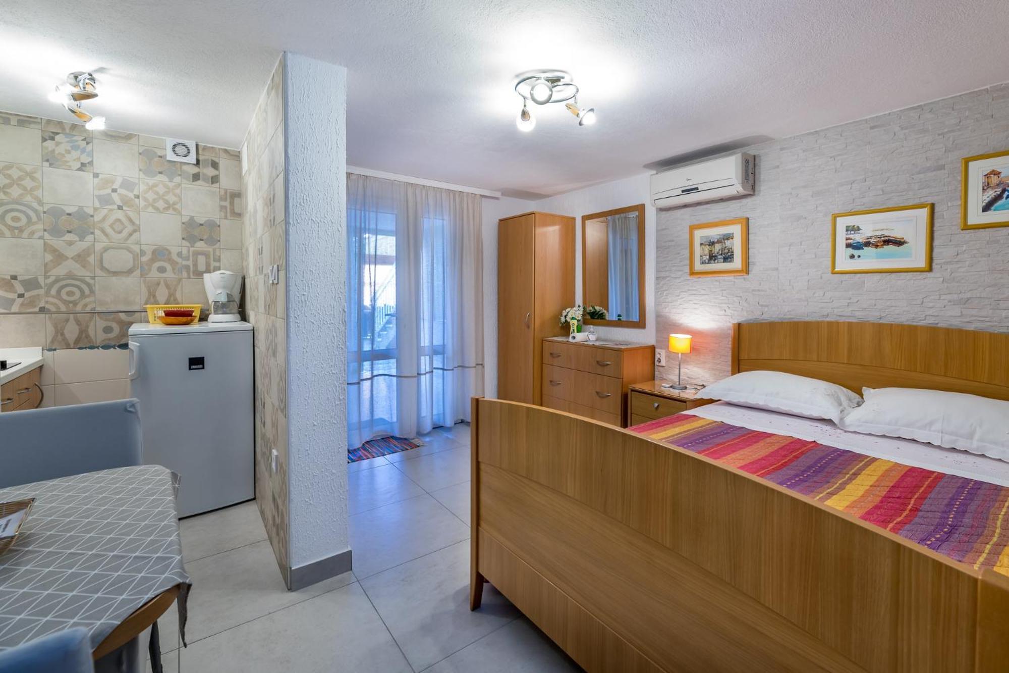 Apartments Nadica Baška Buitenkant foto