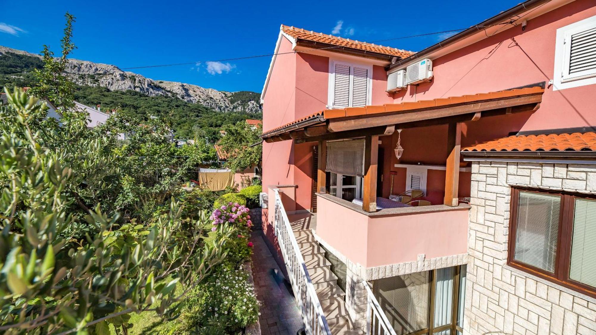 Apartments Nadica Baška Buitenkant foto