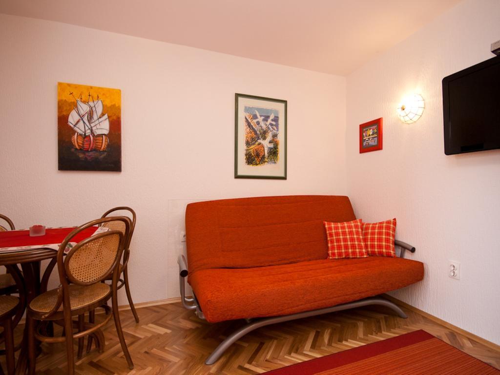 Apartments Nadica Baška Buitenkant foto